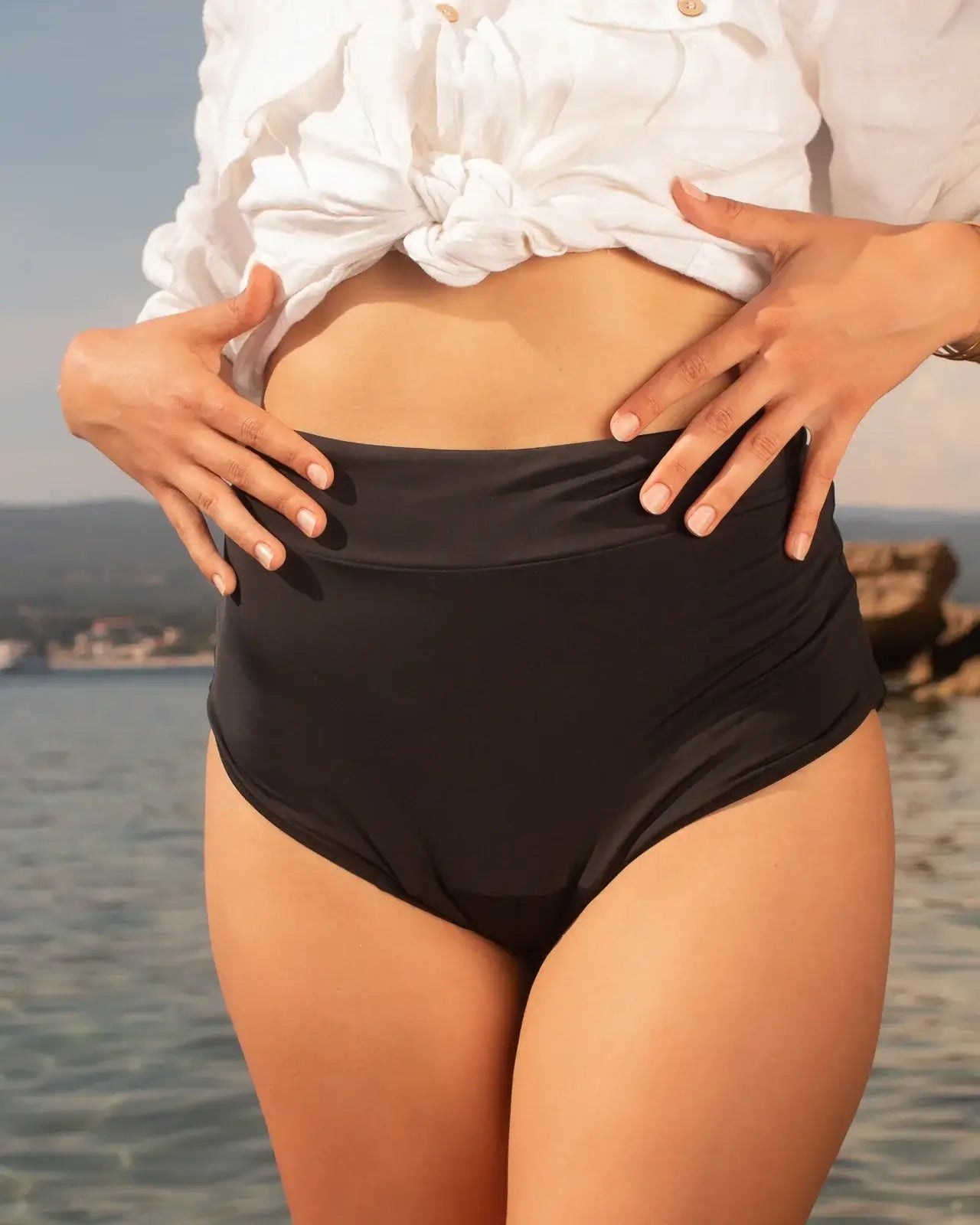 Maillot de bain menstruel Taille Haute Livraison 24H Solki